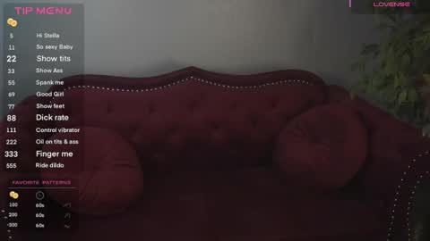 Snapshot of kitten142 chatting on April 2026 12:44:02 AM Athena Rose online show from April 2026 12:44:02 AM