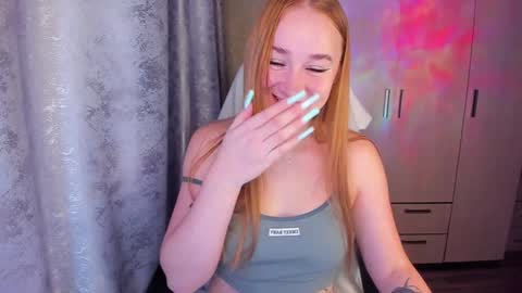 Snapshot of kitten_sun chatting on January 2025 02:24:02 AM kitten_sun online show from January 2025 02:24:02 AM