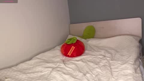 Snapshot of kittenfishing chatting on September 2025 08:50:02 AM kit online show from September 2025 08:50:02 AM