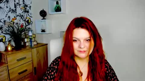 Snapshot of kittengingerxo chatting on May 2026 06:19:02 AM Kitten online show from May 2026 06:19:02 AM