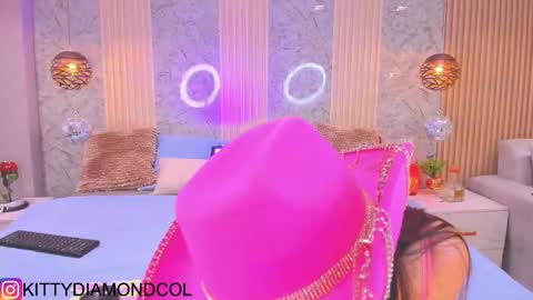 Snapshot of kitty__diamond_ chatting on March 2026 12:43:02 AM kitty__diamond_ online show from March 2026 12:43:02 AM