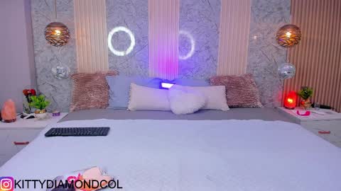 Snapshot of kitty__diamond_ chatting on April 2026 02:16:01 AM kitty__diamond_ online show from April 2026 02:16:01 AM