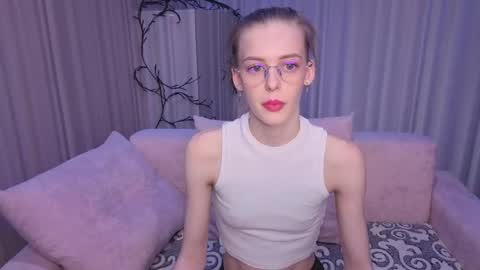 Kitty online show from June 2026 12:44:01 AM