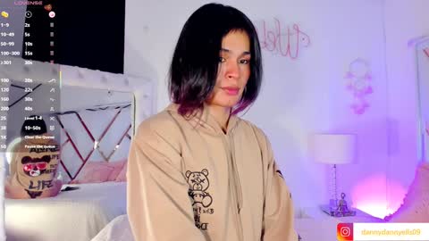 Snapshot of kitty__sexy_ chatting on January 2025 04:58:01 AM dann  online show from January 2025 04:58:01 AM