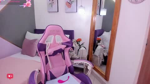 Snapshot of kitty_cayo chatting on January 2025 09:35:02 AM Kitty Kayo online show from January 2025 09:35:02 AM