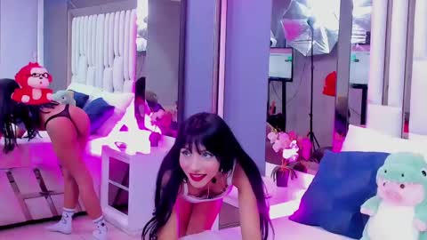 kitty online show from February 2025 07:37:02 PM