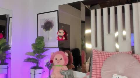 kitty online show from October 2025 09:33:01 PM