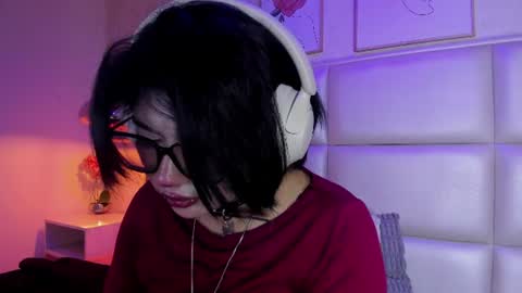 Snapshot of kitty_gang chatting on July 2026 05:06:02 PM Camila online show from July 2026 05:06:02 PM