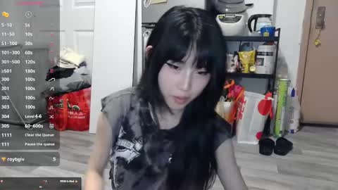 Snapshot of kitty_krush chatting on September 2025 02:35:01 AM Kitty online show from September 2025 02:35:01 AM