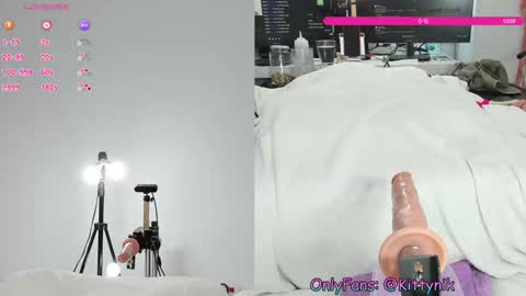 Snapshot of kitty_nikita chatting on January 2025 10:52:02 AM Kitty Nikita online show from January 2025 10:52:02 AM