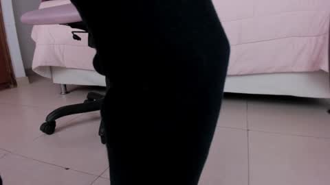 Kitty online show from December 2024 07:35:01 PM