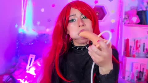 Snapshot of kitty_parker chatting on February 2025 04:31:02 AM online show from February 2025 04:31:02 AM