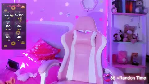 Snapshot of kitty_parker chatting on October 2025 12:24:02 AM online show from October 2025 12:24:02 AM