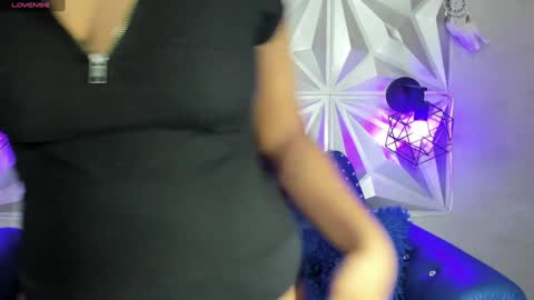 kitty online show from February 2025 04:44:01 PM