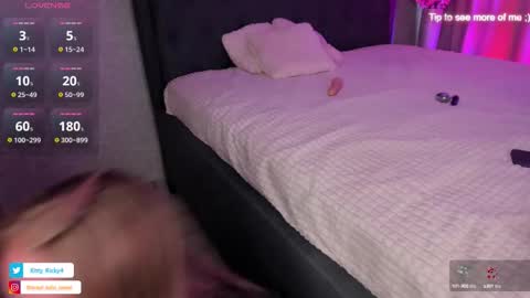 Kelsi and Ricky online show from September 2025 08:36:02 AM