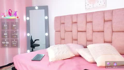 Kitty Rose online show from December 2025 07:09:01 PM