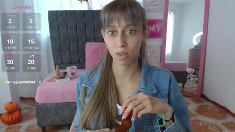 Snapshot of kitty_seducction chatting on October 2025 08:47:01 PM Aleja online show from October 2025 08:47:01 PM
