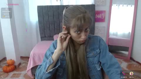 Snapshot of kitty_seducction chatting on October 2025 08:35:01 PM Aleja online show from October 2025 08:35:01 PM