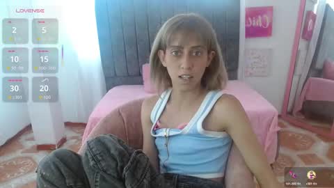Snapshot of kitty_seducction chatting on November 2025 07:14:01 PM Aleja online show from November 2025 07:14:01 PM