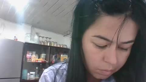 Snapshot of kitty_small69 chatting on March 2026 03:25:02 AM kitty_small69 online show from March 2026 03:25:02 AM