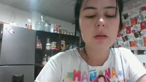 Snapshot of kitty_small69 chatting on March 2026 02:28:01 AM kitty_small69 online show from March 2026 02:28:01 AM