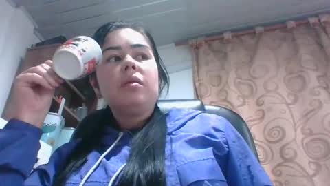 Snapshot of kitty_small69 chatting on April 2026 02:15:02 AM kitty_small69 online show from April 2026 02:15:02 AM