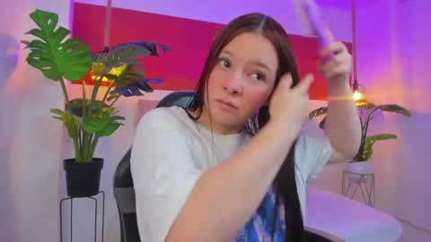 K I T T Y online show from February 2026 07:41:02 PM