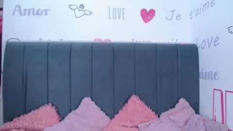 Valery online show from November 2025 01:39:02 PM