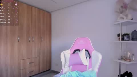 kitty online show from June 2026 07:27:02 PM