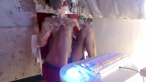 Snapshot of kittykatss chatting on December 2024 05:20:02 PM Viktoria online show from December 2024 05:20:02 PM