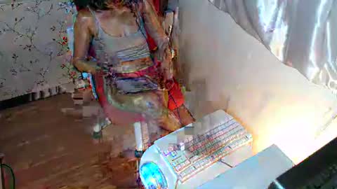 Snapshot of kittykatss chatting on January 2025 05:33:01 PM Viktoria online show from January 2025 05:33:01 PM