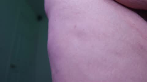 Snapshot of kittykay86 chatting on January 2025 10:34:01 PM Bella Blue BBW online show from January 2025 10:34:01 PM