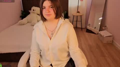 KittyLiikk online show from June 2026 05:12:01 AM