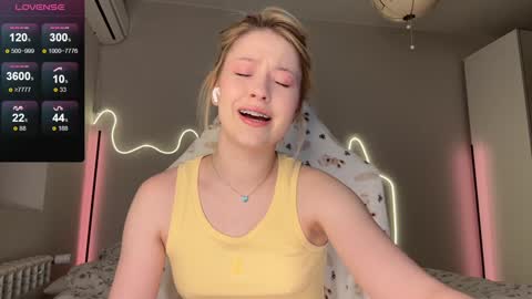 Snapshot of kittyloffe chatting on February 2026 03:26:01 AM Monika online show from February 2026 03:26:01 AM