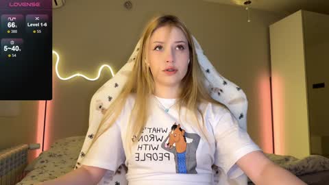 Snapshot of kittyloffe chatting on February 2026 03:05:02 AM Monika online show from February 2026 03:05:02 AM