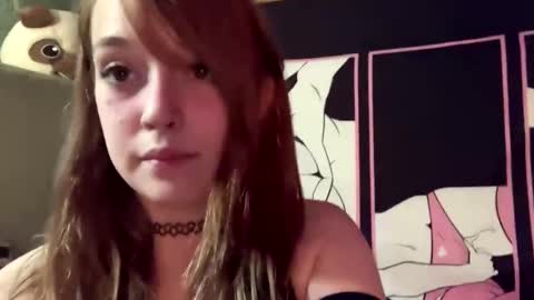 Snapshot of kittyme0ws chatting on January 2025 01:38:01 AM kitty online show from January 2025 01:38:01 AM