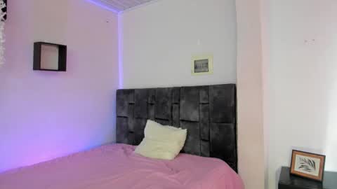 kitty  online show from March 2026 04:14:02 PM