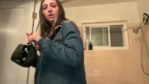 Snapshot of kittypurr79 chatting on December 2024 02:14:02 AM kittypurr79 online show from December 2024 02:14:02 AM