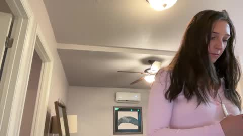 Snapshot of kittypurr79 chatting on September 2025 03:38:02 AM kittypurr79 online show from September 2025 03:38:02 AM