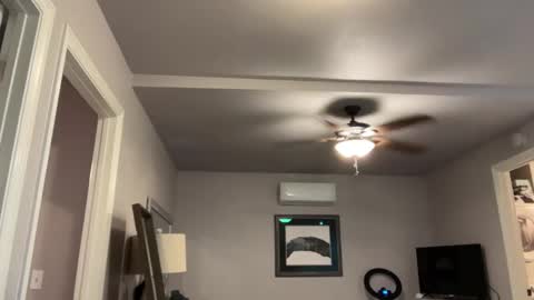 Snapshot of kittypurr79 chatting on September 2025 04:02:02 AM kittypurr79 online show from September 2025 04:02:02 AM