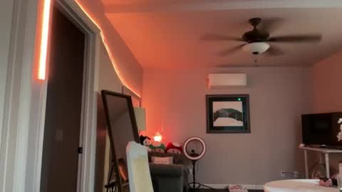 Snapshot of kittypurr79 chatting on October 2025 05:28:02 AM kittypurr79 online show from October 2025 05:28:02 AM