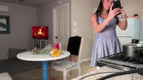 Snapshot of kittypurr79 chatting on October 2025 05:04:02 AM kittypurr79 online show from October 2025 05:04:02 AM