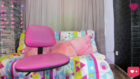 Snapshot of kittyqueen01 chatting on January 2025 12:16:01 PM Tatiana Guerrero online show from January 2025 12:16:01 PM