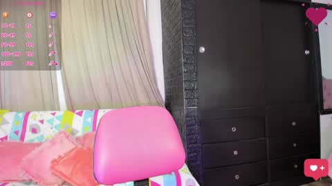 Snapshot of kittyqueen01 chatting on January 2025 05:54:02 AM Tatiana Guerrero online show from January 2025 05:54:02 AM