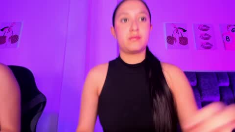 Snapshot of kittystar18 chatting on April 2026 01:49:01 AM kitty online show from April 2026 01:49:01 AM