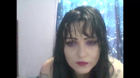 Snapshot of kittytats21 chatting on February 2026 02:25:01 PM SummerT online show from February 2026 02:25:01 PM