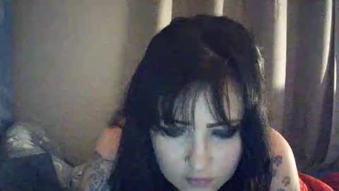 Snapshot of kittytats21 chatting on April 2026 02:59:01 AM SummerT online show from April 2026 02:59:01 AM