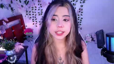 Snapshot of kittyuwu_ chatting on March 2026 12:28:01 AM Kittyuwu online show from March 2026 12:28:01 AM