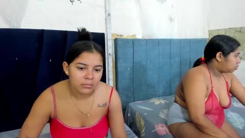 kittyy_18_ online show from September 2025 01:12:02 PM