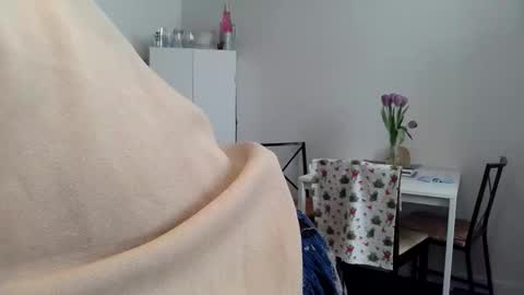 Kittyymaze online show from March 2026 01:17:02 PM